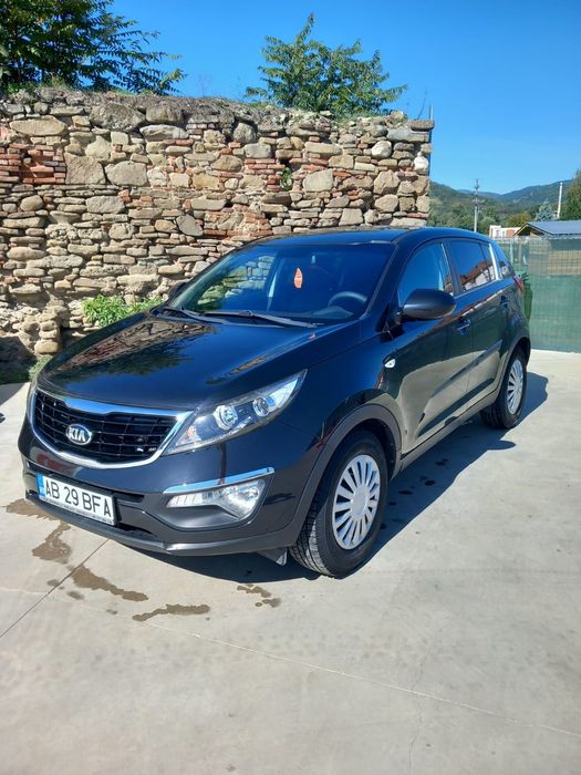 Vând Kia Sportage