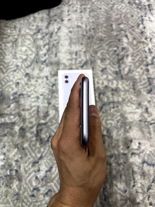 Iphone 11 64 gb.