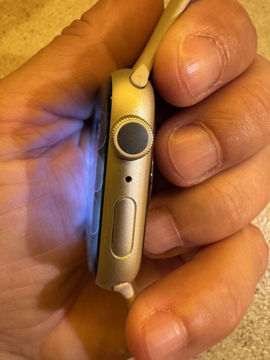 Apple watch series 7 - 45 mm Starlight