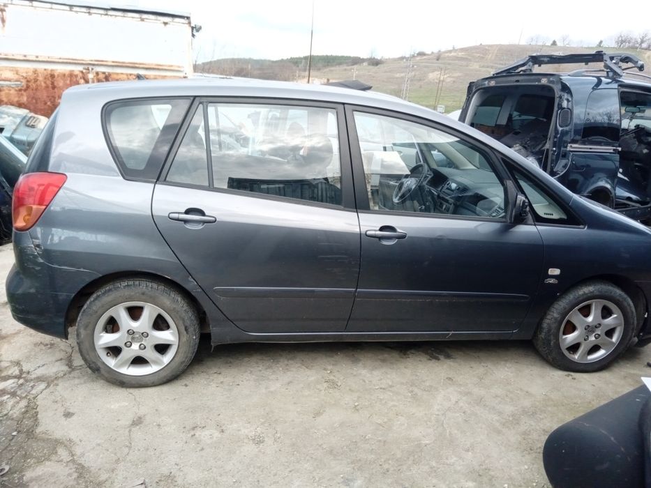 Тойота Корола версо D4D Toyota Corolla verso d4d само на части