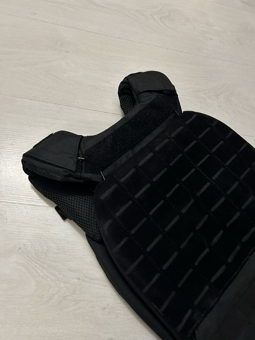 Тактическа жилетка laser cut