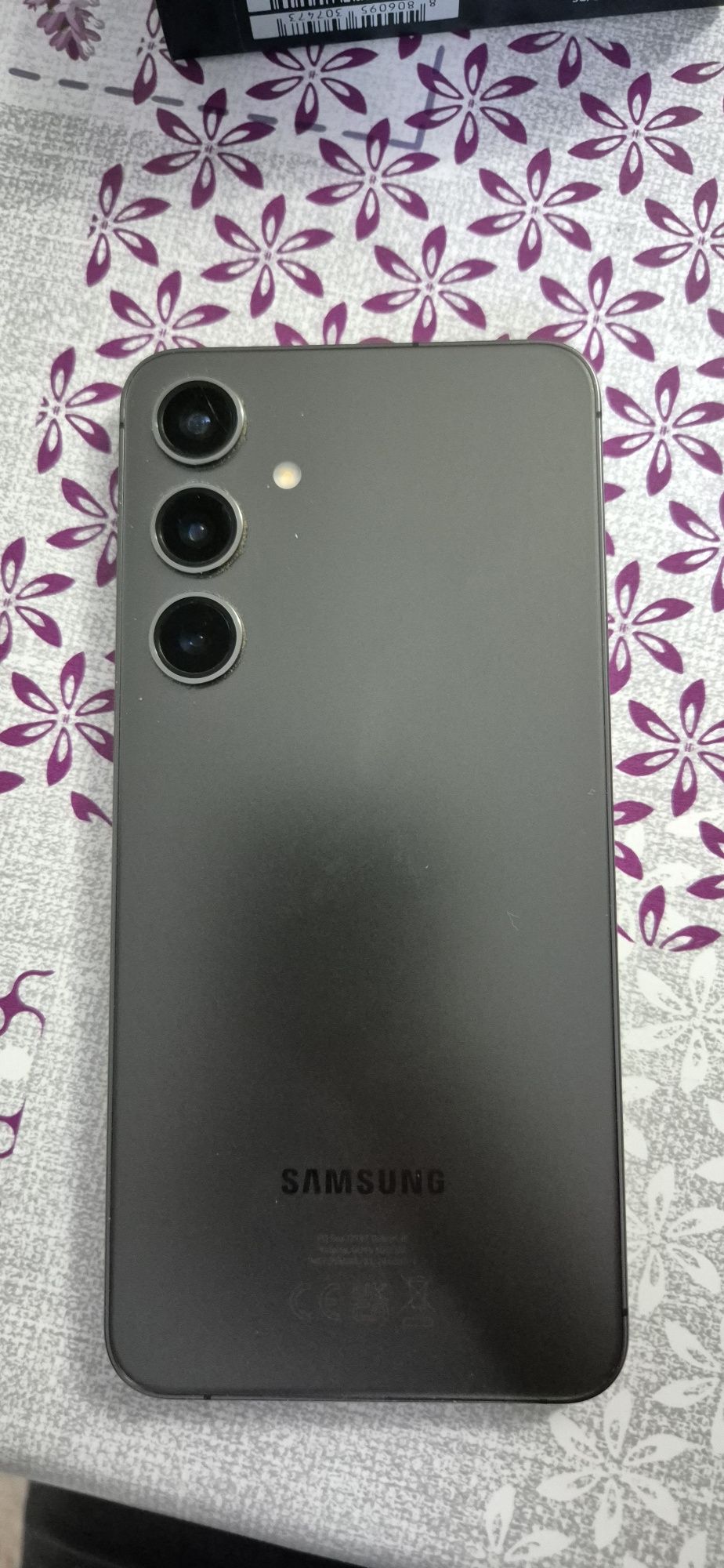 Samsung galaxy S24 plus