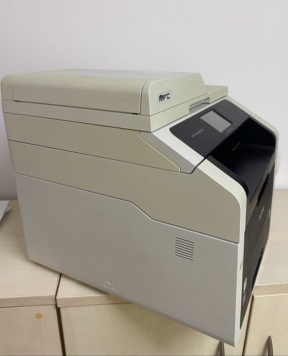 Multifunctionala Brother MFC L9332CDW