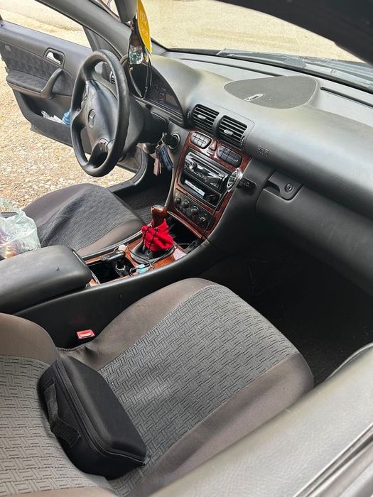 Mercedes Clasa C 2.2