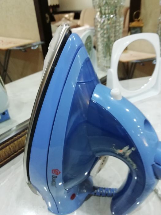Продам новый утюг