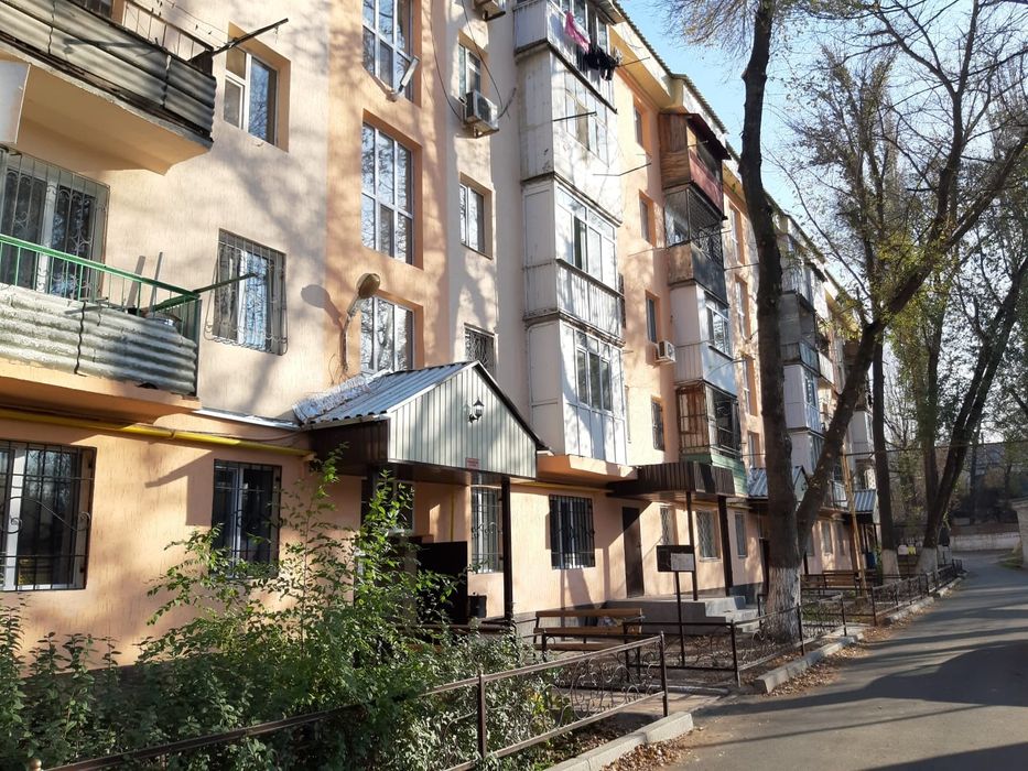 2-комн., 1 мкр., 5 этаж