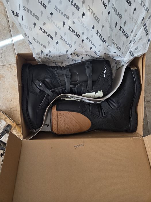 Ботуши за каране THOR blitz