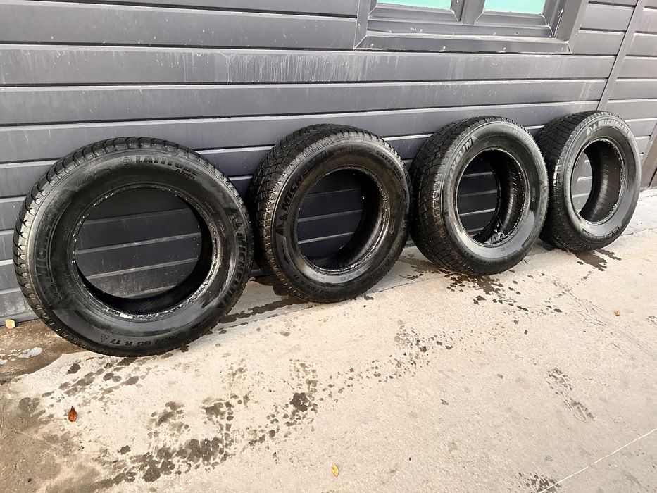 Зимние шины MICHELEN 265/65/17 на hilux /prado