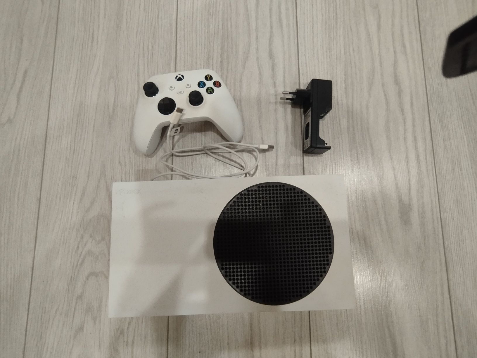 Продам Xbox series s