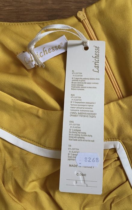 Rochie nouă cu etichetă