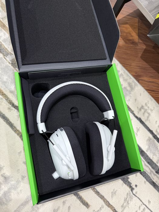 Razer Blackshark v2 pro 2023