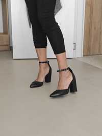 Елегантни дамски обувки INGILIZ