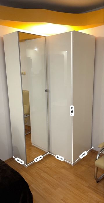 Dulap coltar cu oglinda