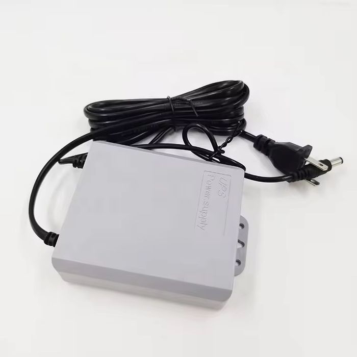 Alimentator UPS 12V -3600mAh