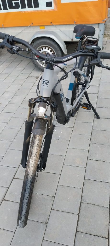 Bicicletă electrica cadrul M,doar 488 km