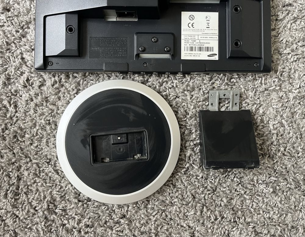 Монитор Samsung 730BF Монитор Самсунг