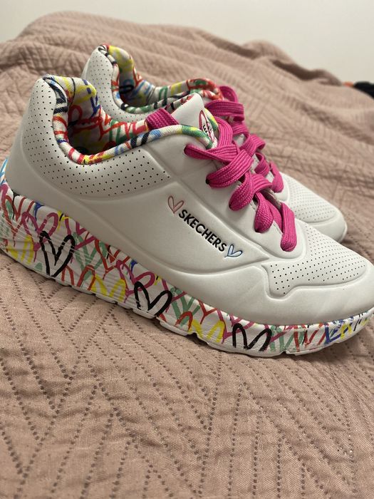 Adidasi SKECHERS marimea 32