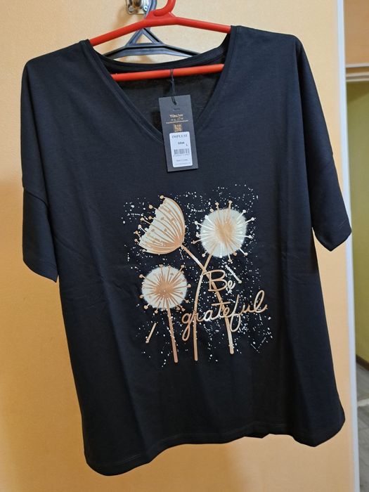 Новый футболка Турция 48разм