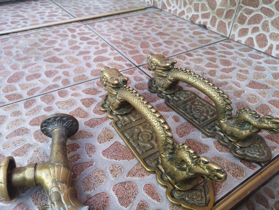 Китайски Дракони от Броиз Дръжки  за Врати И Кран за Вода