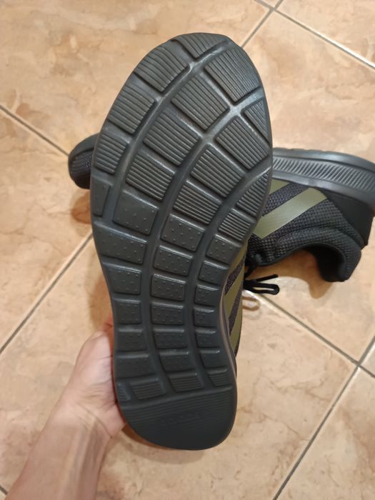 Маратонки Adidas