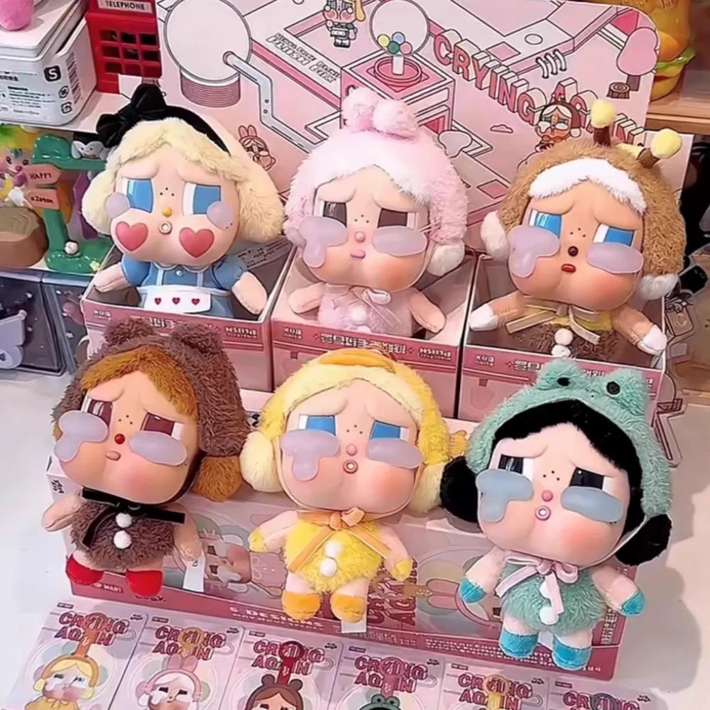 Blind box CryBaby Pop Mart figurina de colectie noua si sigilata
