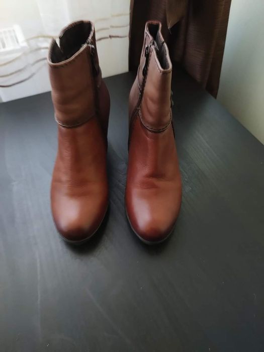 Ghete piele, dama Marco Tozzi, mărimea 36 jumate