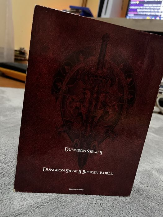 Dungeon Siege II- Deluxe Edition (PC CD-ROM)