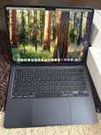 Vand MacBook Air 2022 M2 13,6” 8GB RAM 256GB SSD impecabil [poze reale
