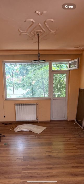 Бяла дограма със стъклопакет