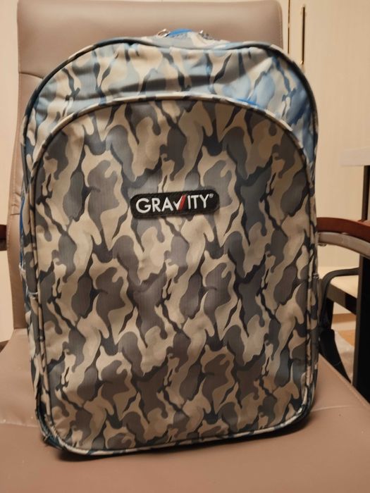 рюкзак новый . цвет хаки