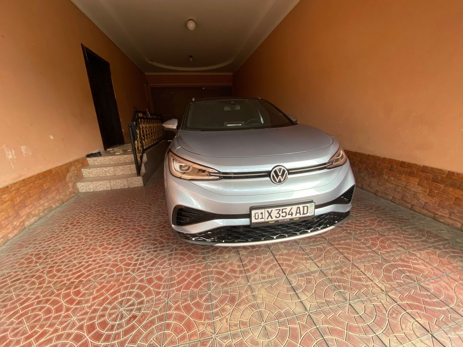 Срочно volkswagen id4 в идеальном состоянии