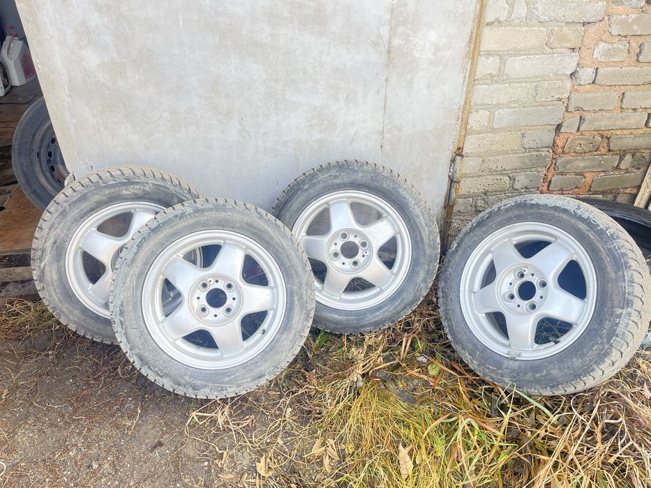 Зимние шины с дисками. На ваз 4*98