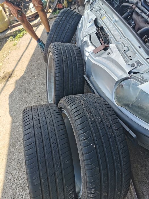 Vând jante Alfa Romeo r17 5x100 impecabile