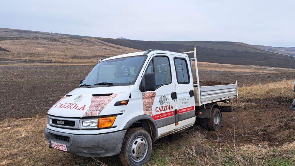 Vând mraniță de oaie.