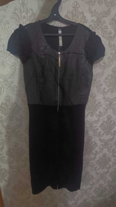 Продам платья вечерние каждый день