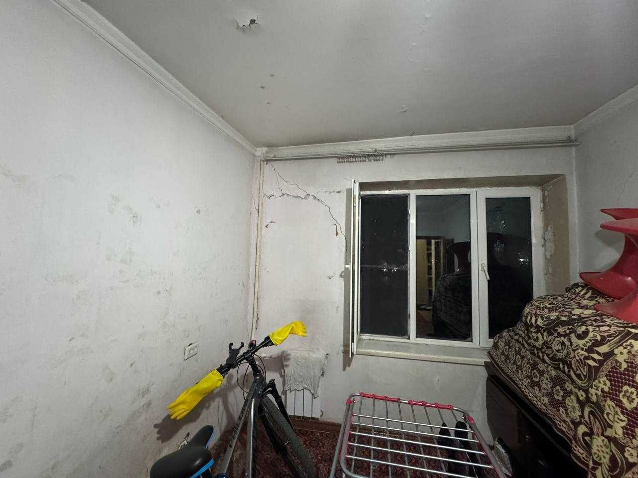 4-х комнатная квартира на Ц-5 (она без ремонта) ID: 3483