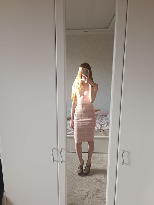 Платье женское красивое