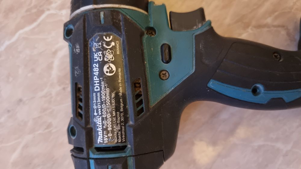 Unelte și scule de firma instalații Makita