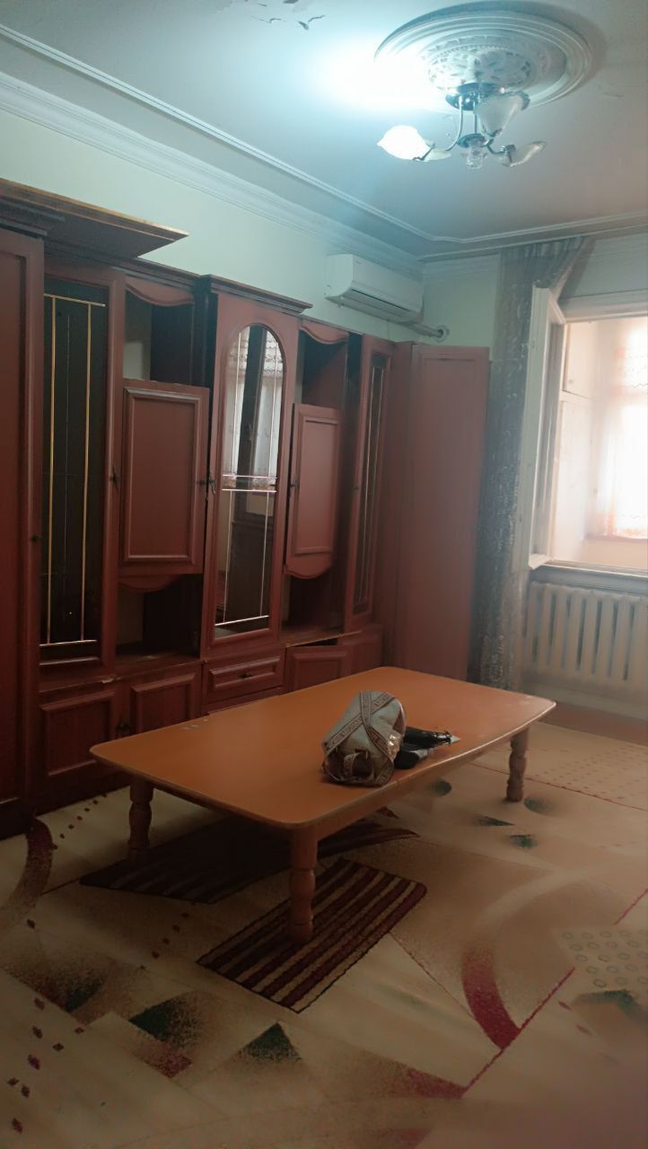 Юнусабад 15кв Аренда 2комн 3 этаж