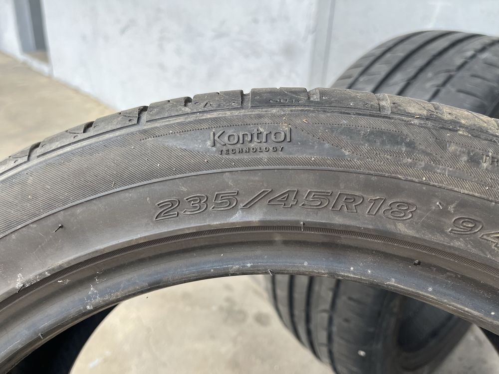2 бр. летни гуми 235/45/18 Hankook DOT 1916 6 mm