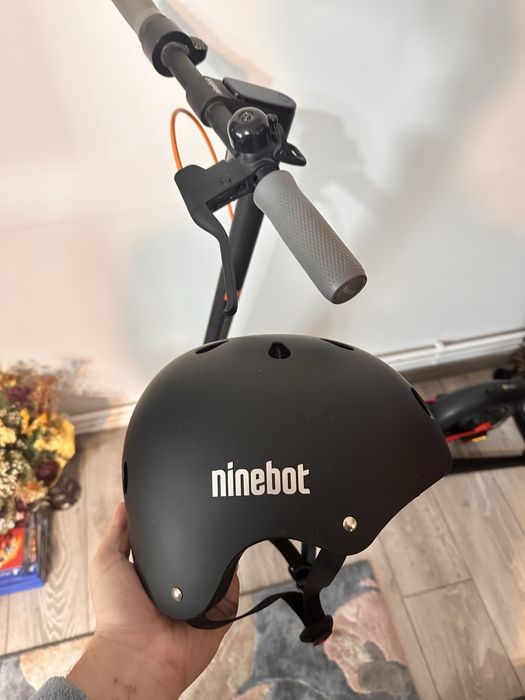 Trotineta Electrica Segway Ninebot D28E - 200 km
