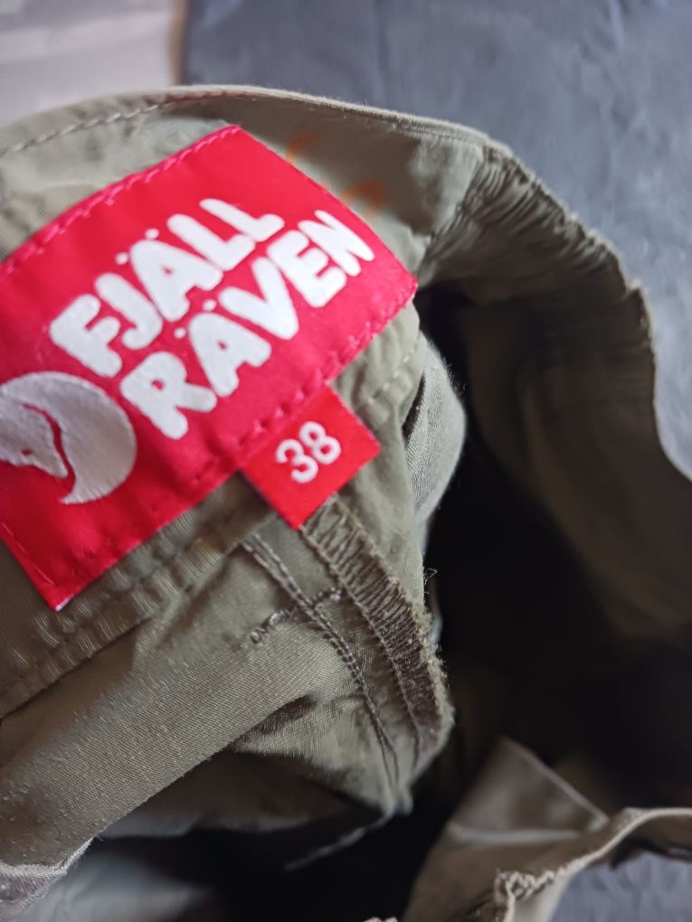 Pantaloni ¾ pentru dame, Fjallraven mărimea 38