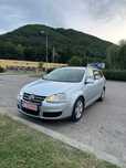 Golf 5 break . Foarte bine întreținut
