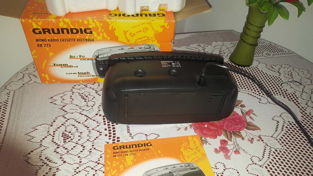 Radio casetofon Grundig RR275 nou la cutie (Germania)