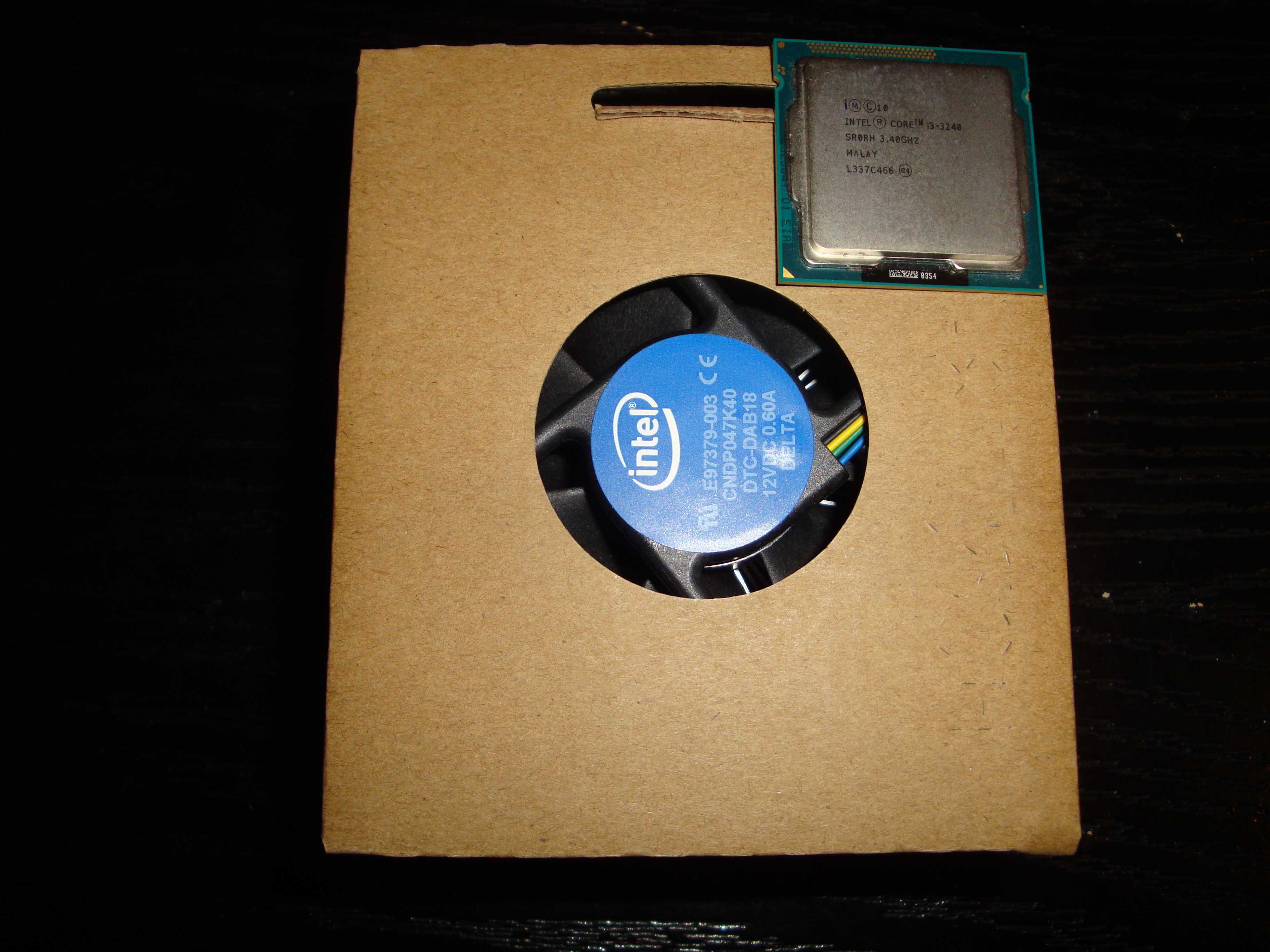 Procesor intel core i3 3240 3.4 Ghz socket 1155 gen 3 SR0RH + cooler