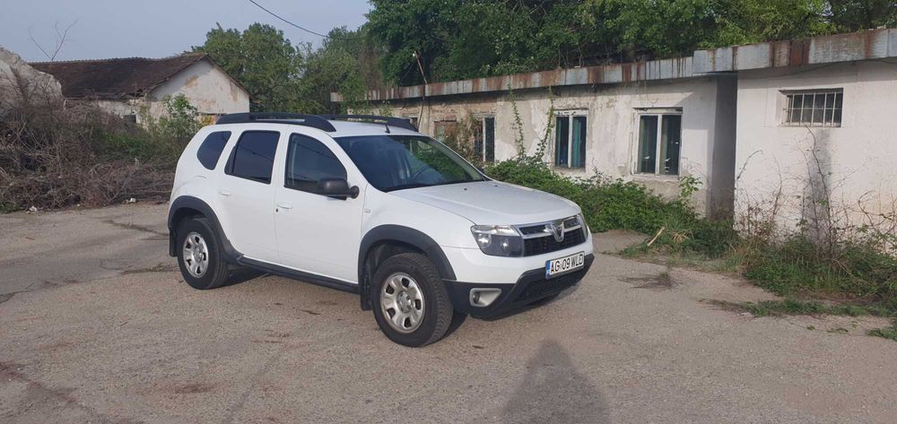 Duster 4X4 1.6 Offroad,Proprietar,geamuri electice , Laureate