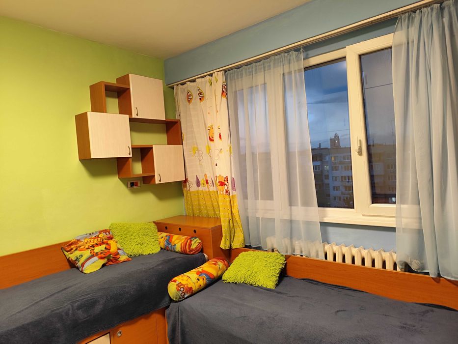 Давам под наем 3 стаен апартамент