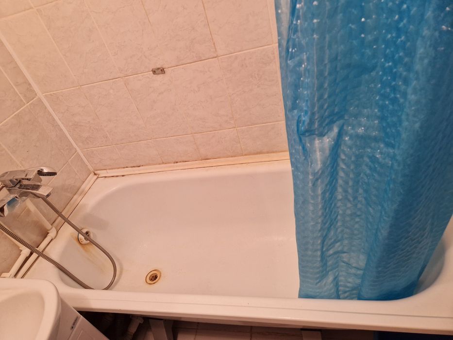 Ванна продается в хорошем состоянии