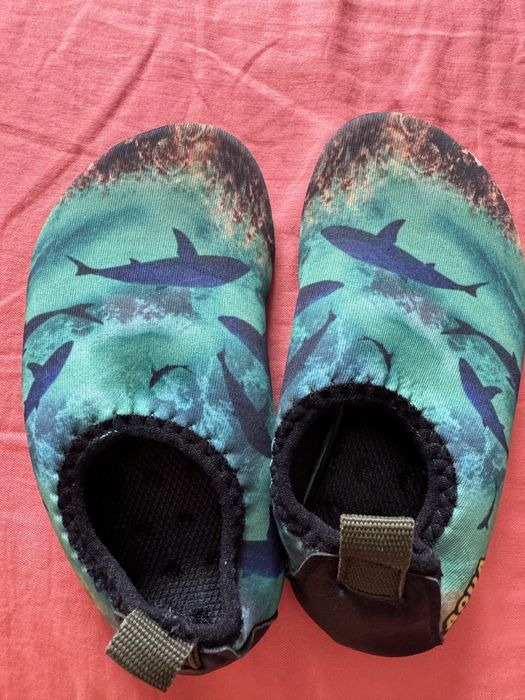 Аквашузы на малыша и на девочку Турция