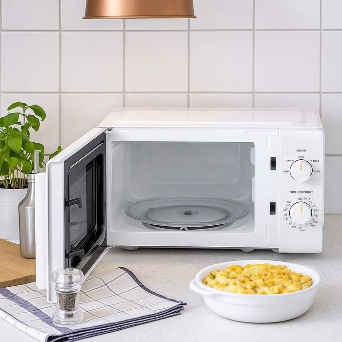 Микровълнова фурна Comfee 20L – 700W, 5 нива мощност